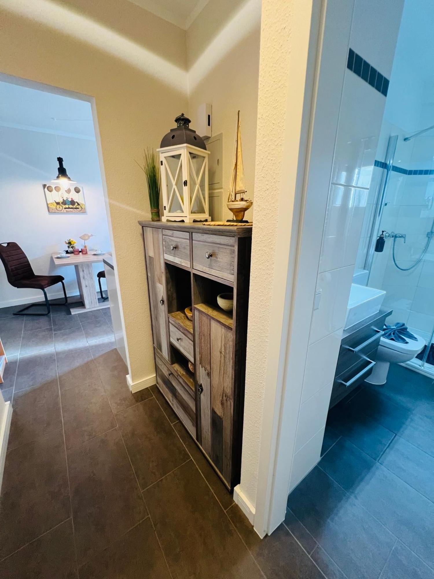 Segelund: Tranquil Seaside Retreat with Garden Terrace Apartment Schonhagen  Exterior photo